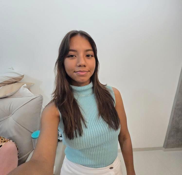 Raysla da Silva Araújo Lopes